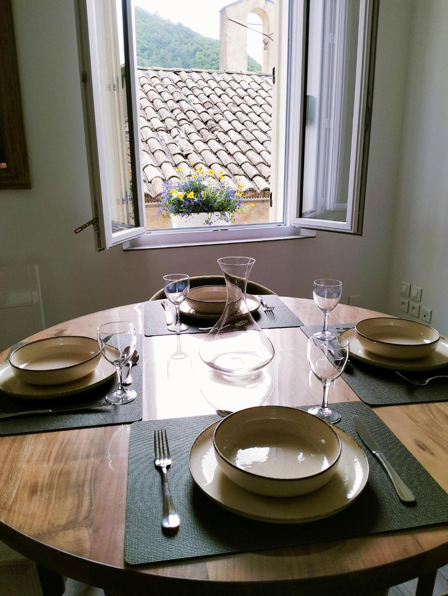 La provence vous attend ***!!!!!! Digne-les-Bains Extérieur photo