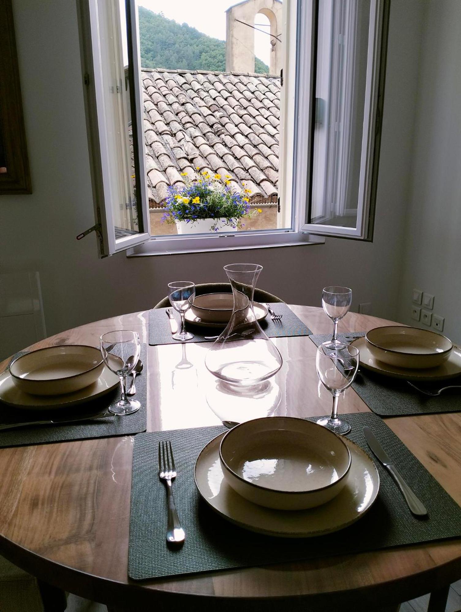 La provence vous attend ***!!!!!! Digne-les-Bains Extérieur photo